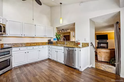 14101 E Chenango Pl, Aurora, CO 80015 photo 6