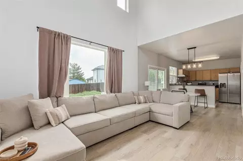2563 S Genoa St, Aurora, CO 80013