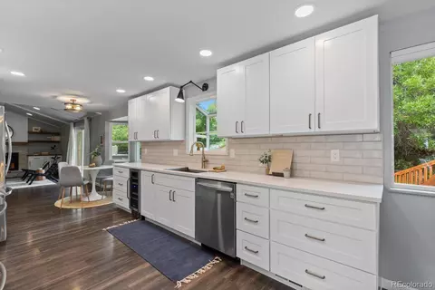 4018 E Caley Pl, Centennial, CO 80121 photo 9