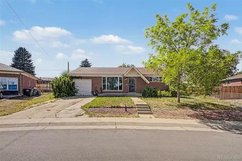 10693 Loren Ln, Denver, CO 80233