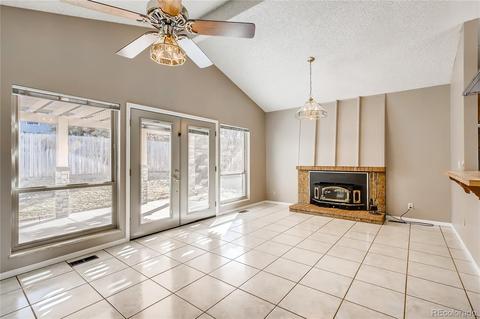 13004 Elgin Dr, Denver, CO 80239 photo 11