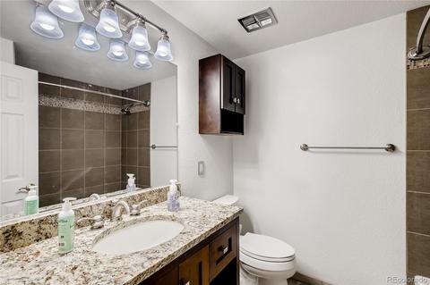 13004 Elgin Dr, Denver, CO 80239 photo 18