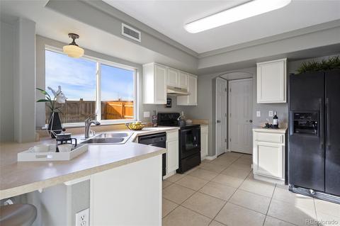 21538 E 38th Pl, Denver, CO 80249 photo 12