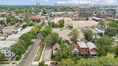View/Area - 2658 Stout St, Denver, CO 80205 photo 4 of 7