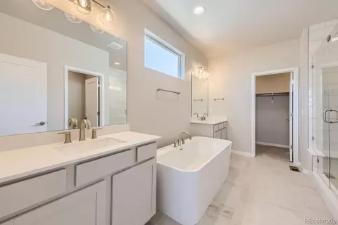 2702 E 103rd Ave, Thornton, CO 80229 photo 14