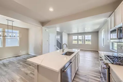 2702 E 103rd Ave, Thornton, CO 80229 photo 8