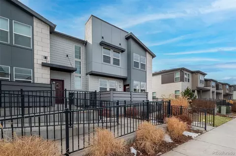 16206 E Warner Dr, Denver, CO 80239 photo 2