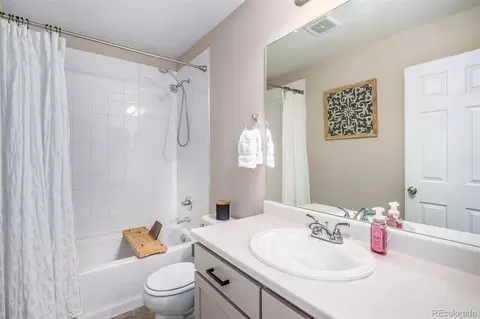 16206 E Warner Dr, Denver, CO 80239 photo 37