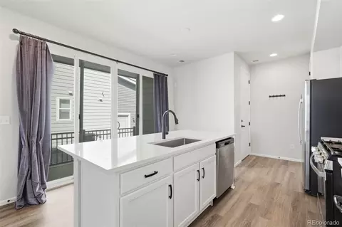Kitchen - 24431 E 41st Ave, Aurora, CO 80019 photo 5 of 5