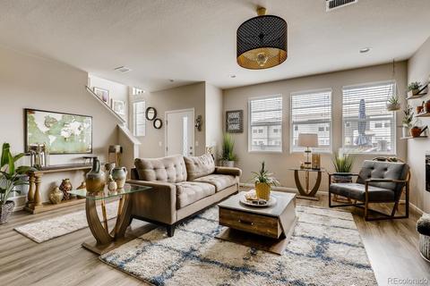 16235 E Warner Dr, Denver, CO 80239 photo 7