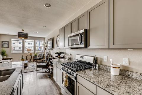 16235 E Warner Dr, Denver, CO 80239 photo 15