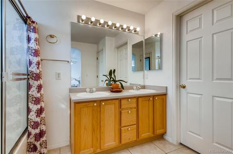 4814 Deephaven Ct, Denver, CO 80239 photo 6