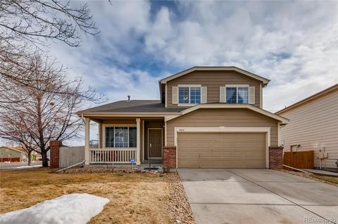 4814 Deephaven Ct, Denver, CO 80239 photo 1