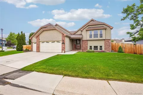 12147 W Crestline Dr, Littleton, CO 80127