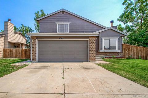 4584 Sable St, Denver, CO 80239 photo 1