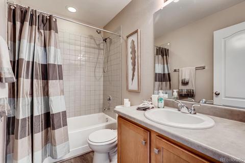 25566 E Maple Ave, Aurora, CO 80018 photo 19