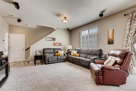25566 E Maple Ave, Aurora, CO 80018 photo 4