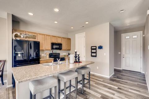 25566 E Maple Ave, Aurora, CO 80018 photo 6