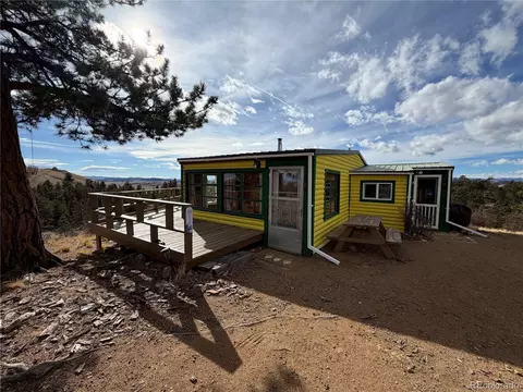 587 Willow St, Hartsel, CO 80449 photo 2