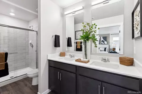 22414 E 6th Pl, Aurora, CO 80018 photo 9