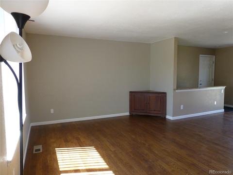 14610 E Floyd Ave, Aurora, CO 80014 photo 2