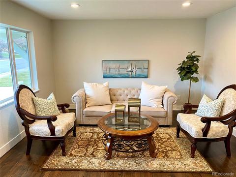 8098 E Lehigh Dr, Denver, CO 80237 photo 4