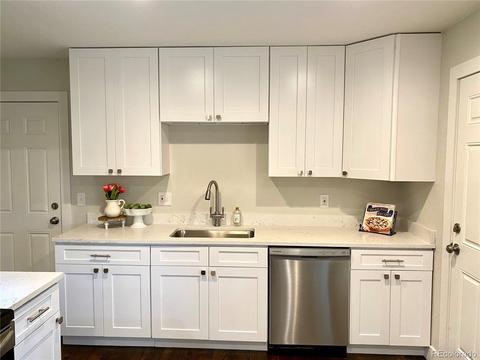 8098 E Lehigh Dr, Denver, CO 80237 photo 9