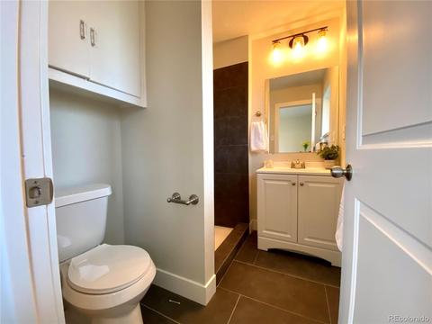 8098 E Lehigh Dr, Denver, CO 80237 photo 15