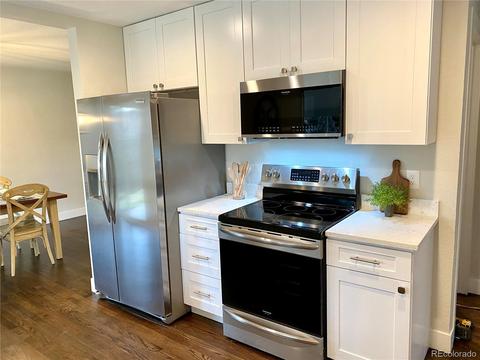 8098 E Lehigh Dr, Denver, CO 80237 photo 12