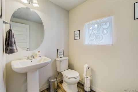 8849 E 55th Ave, Denver, CO 80238 photo 21