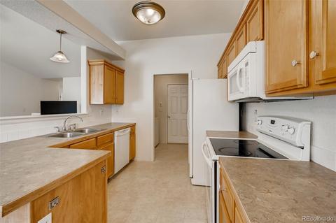 433 E 28th Street Ln, Greeley, CO 80631 photo 8