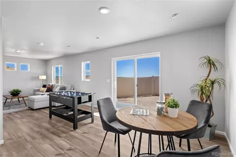 22043 E 38th Pl, Aurora, CO 80019 photo 16