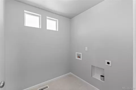 22043 E 38th Pl, Aurora, CO 80019 photo 26