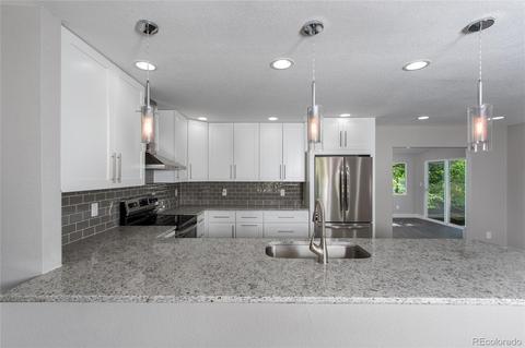 1964 S Wright St, Lakewood, CO 80228 photo 8