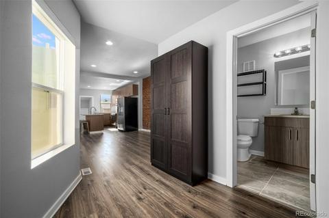 858 Fox St, Denver, CO 80204 photo 4