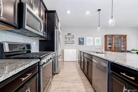 11259 E 25th Dr, Aurora, CO 80010 photo 4