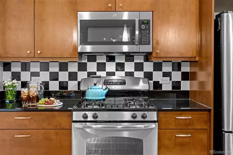 2001 Lincoln St #2412, Denver, CO 80202 photo 10