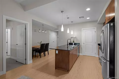 2001 Lincoln St #2412, Denver, CO 80202 photo 11
