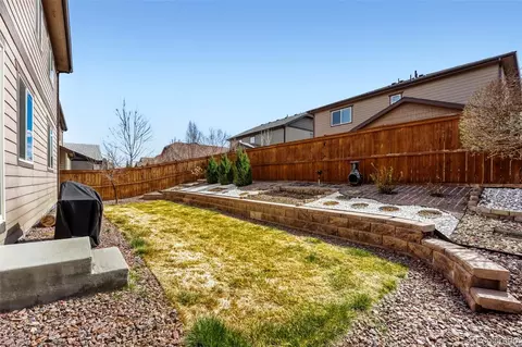 Exterior - 25060 E Maple Pl, Aurora, CO 80018 photo 5 of 6