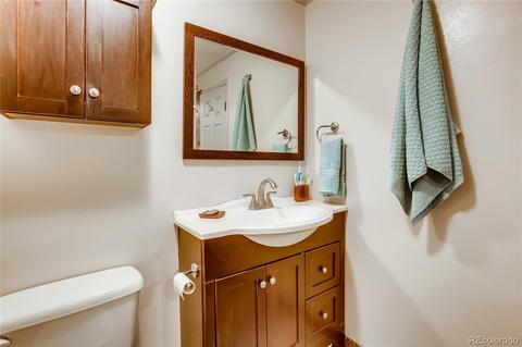 7744 E Navarro Pl, Denver, CO 80237 photo 17