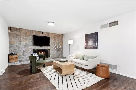 7063 E Warren Dr, Denver, CO 80224 photo 16