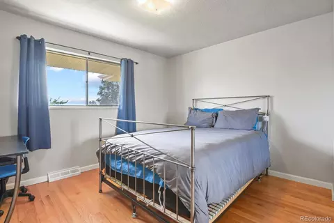 9091 E Oxford Dr, Denver, CO 80237 photo 14