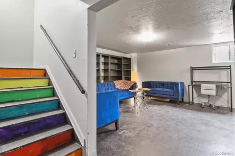 9091 E Oxford Dr, Denver, CO 80237 photo 17