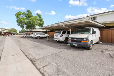 9091 E Oxford Dr, Denver, CO 80237 photo 28