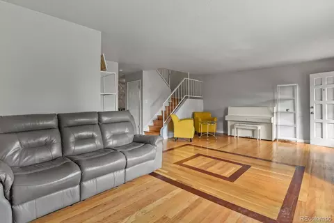 9091 E Oxford Dr, Denver, CO 80237 photo 4