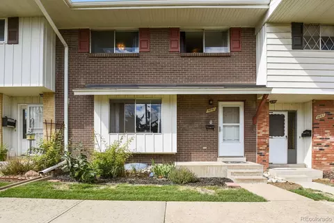 9091 E Oxford Dr, Denver, CO 80237 photo 1