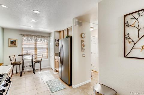 22108 E Jamison Pl, Aurora, CO 80016 photo 9