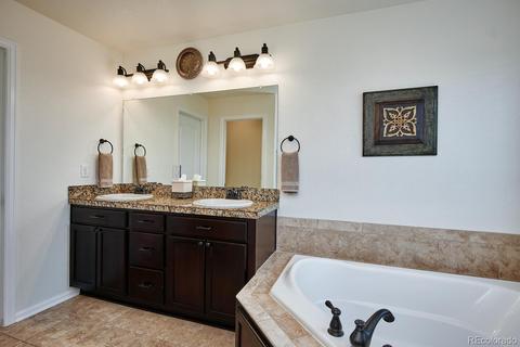 9165 E Jefferson Pl, Denver, CO 80237 photo 26