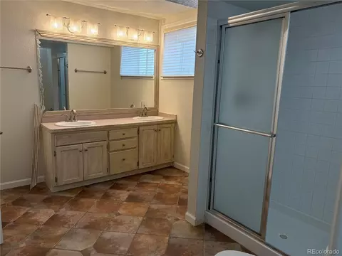 Bath - 10025 Teton Ct, Lone Tree, CO 80124 photo 3 of 3