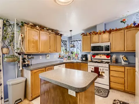 3260 N Rim, Longmont, CO 80504